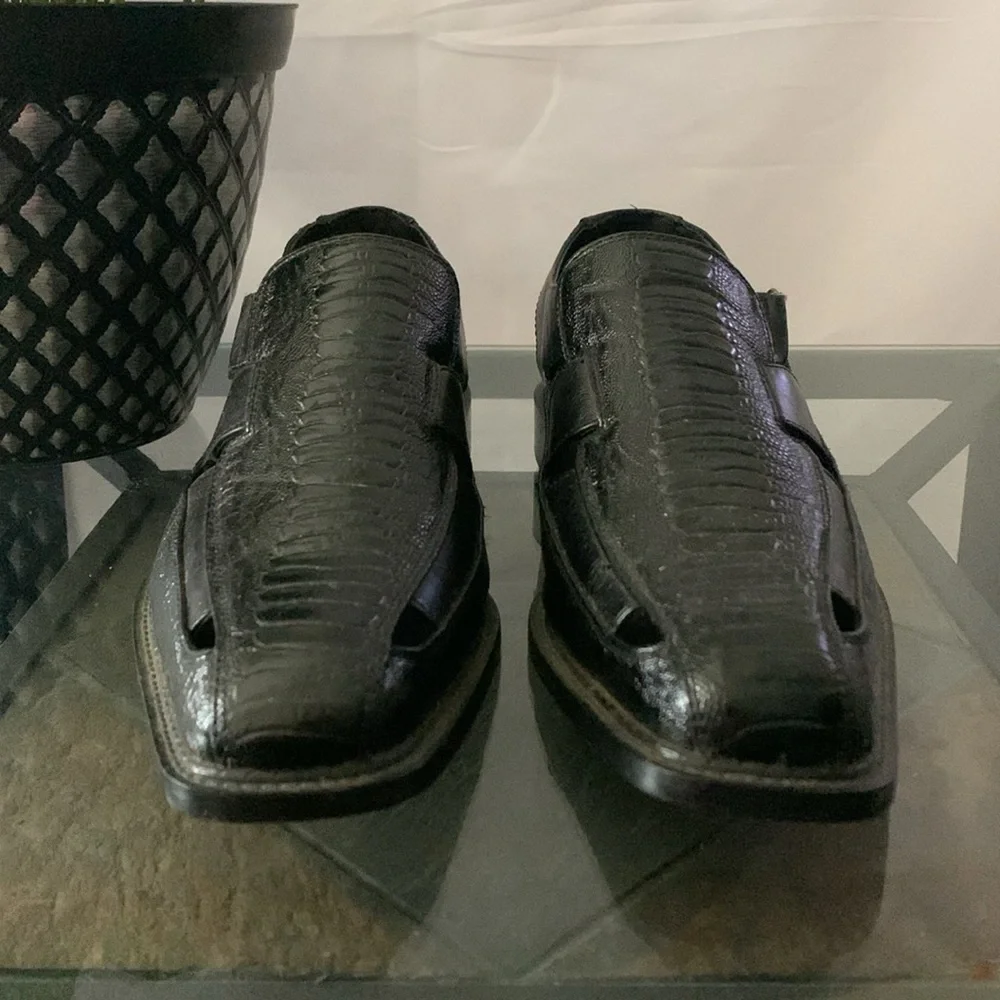 ANTONIO CERRELLI Mens Closed Toe Sandals